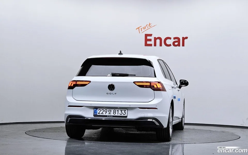 Volkswagen Golf 2.0 TDI 2025 — миниатюра 4
