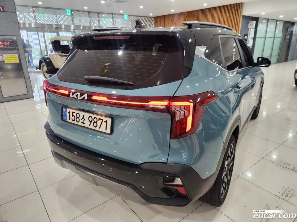 Kia Seltos 2.0 2WD 2024 — миниатюра 2