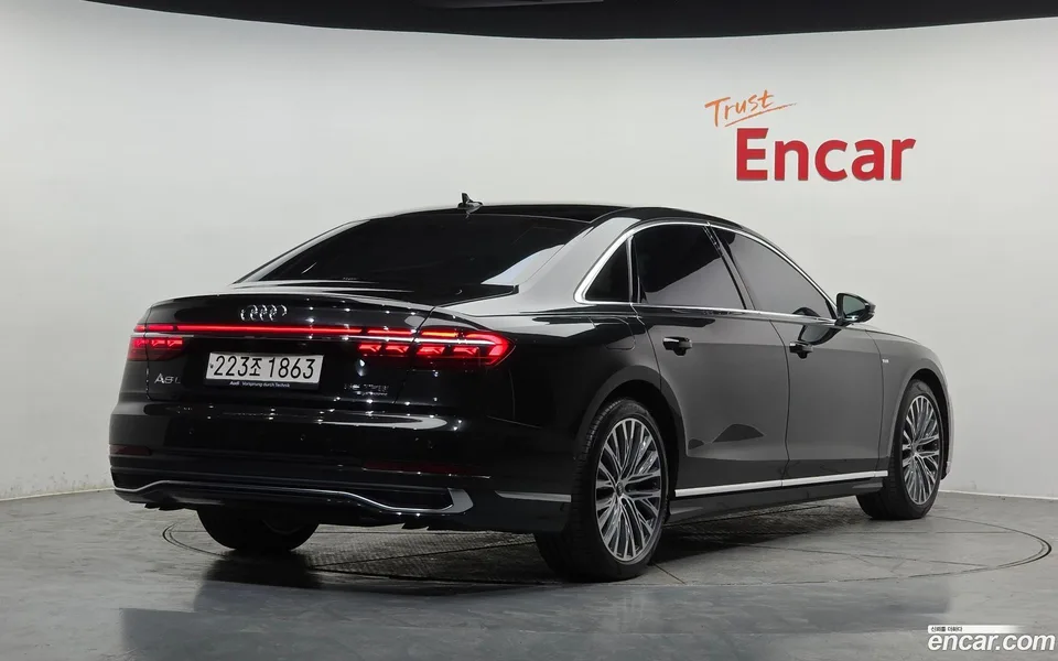 Audi A8 55 TFSI LWB 2022 — миниатюра 2