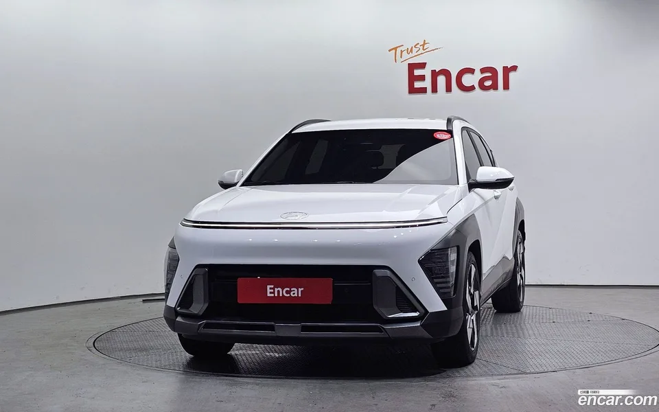 Hyundai Kona 2.0 2WD 2023 — миниатюра 3