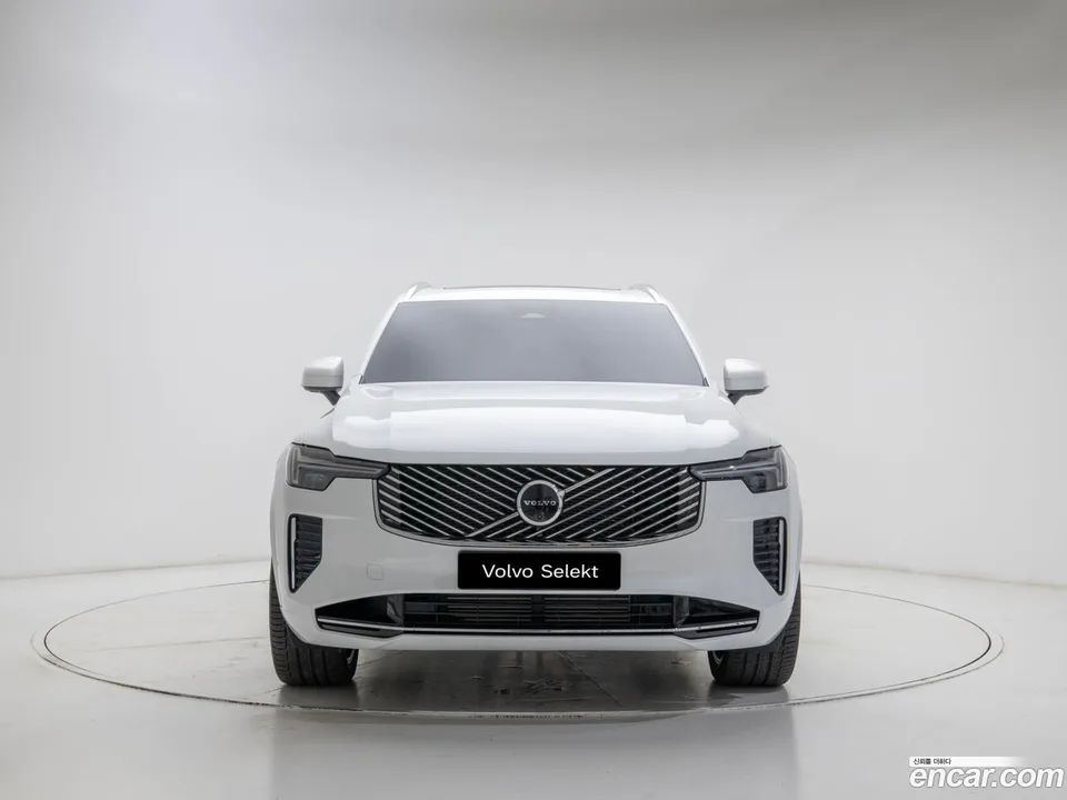 Volvo XC90 T8 2025 — миниатюра 2