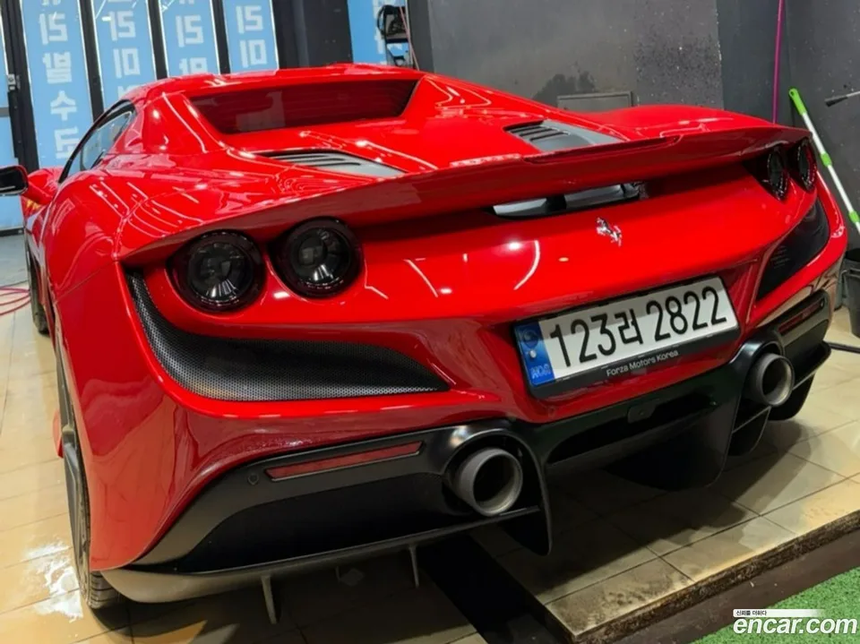 Ferrari F8 Spider 3.9 V8 2022 — миниатюра 4