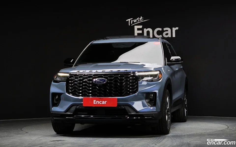 Ford Explorer 2.3 ST- 4WD 2025 — миниатюра 3