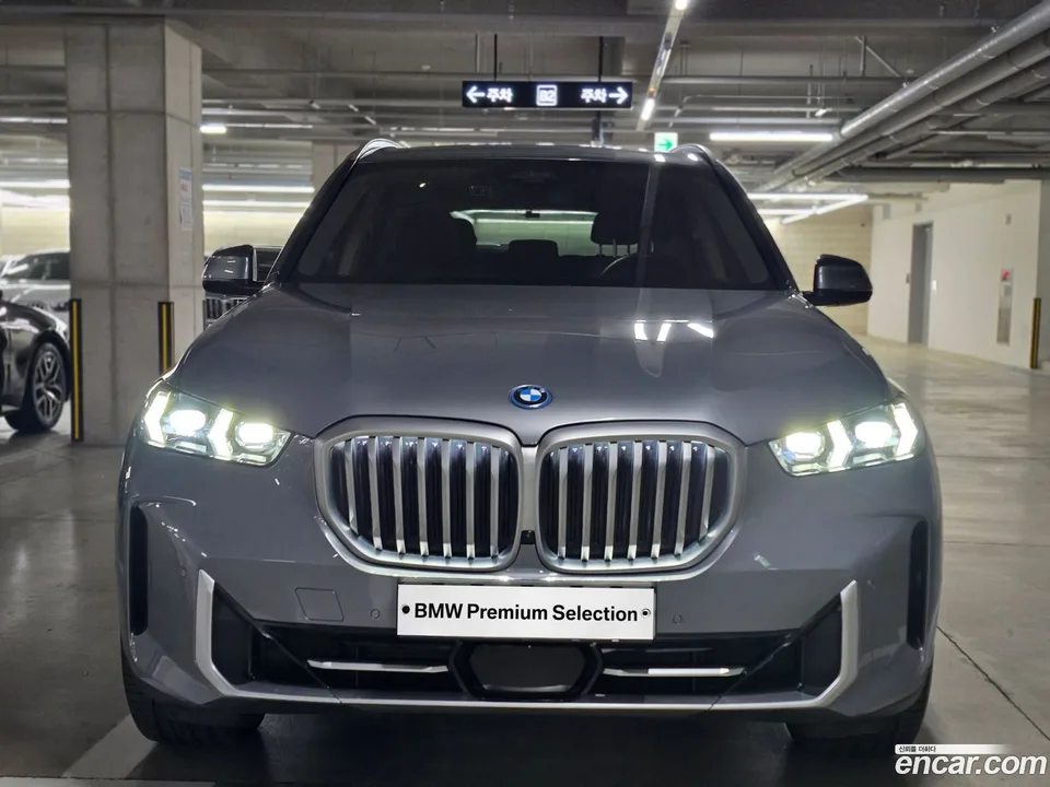 BMW X5 xDrive 50e xLine 2025 — миниатюра 3
