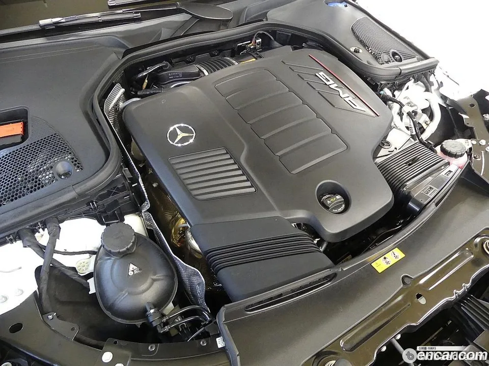 Mercedes-Benz AMG GT 4 43 4MATIC+ 2023 — миниатюра 5