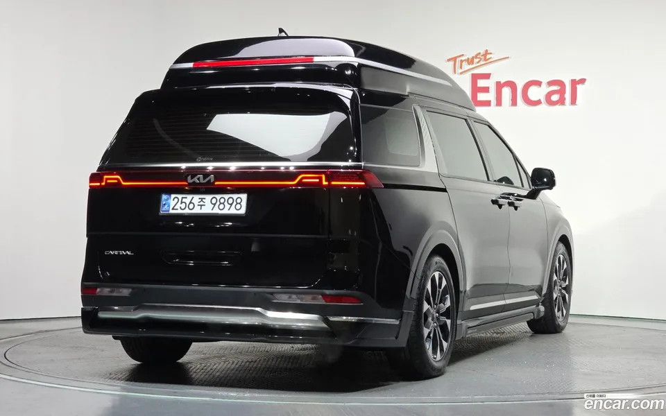 Kia Carnival 9 () 2023 — миниатюра 2