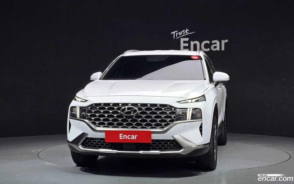 Hyundai Santa Fe HEV 1.6 4WD 2023 — миниатюра 3