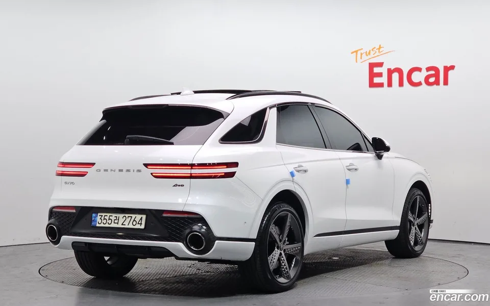 Genesis GV70 3.5T AWD 2022 — миниатюра 2