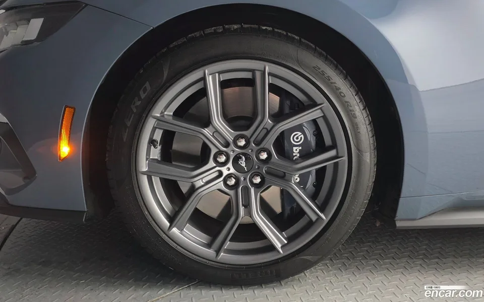Ford Mustang 2.3 2023 — миниатюра 5
