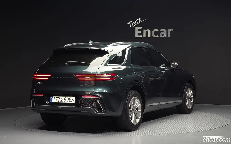 Genesis GV70 2.5T 2WD 2023 — миниатюра 2