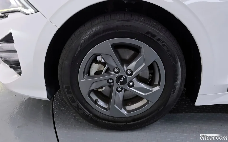 Kia K5 2.0 LPI() 2023 — миниатюра 5