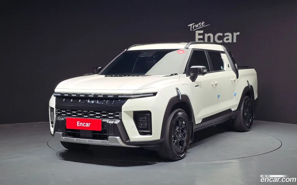 KG Mobility Musso EV AWD 2025 — фото 1, купить с доставкой в Москву
