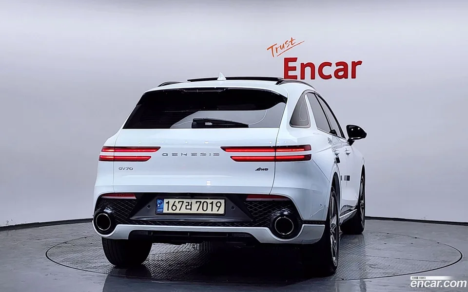 Genesis GV70 2.5T 2WD 2022 — миниатюра 4