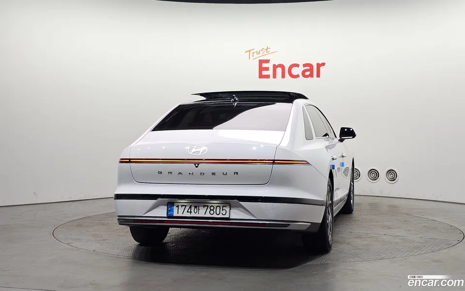 Hyundai Grandeur 3.5 LPG 2WD 2023 — миниатюра 4