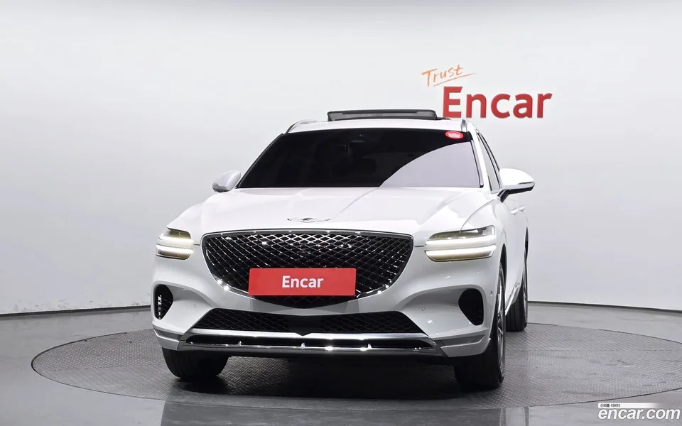 Genesis GV70 2.5T 2WD 2023 — миниатюра 3