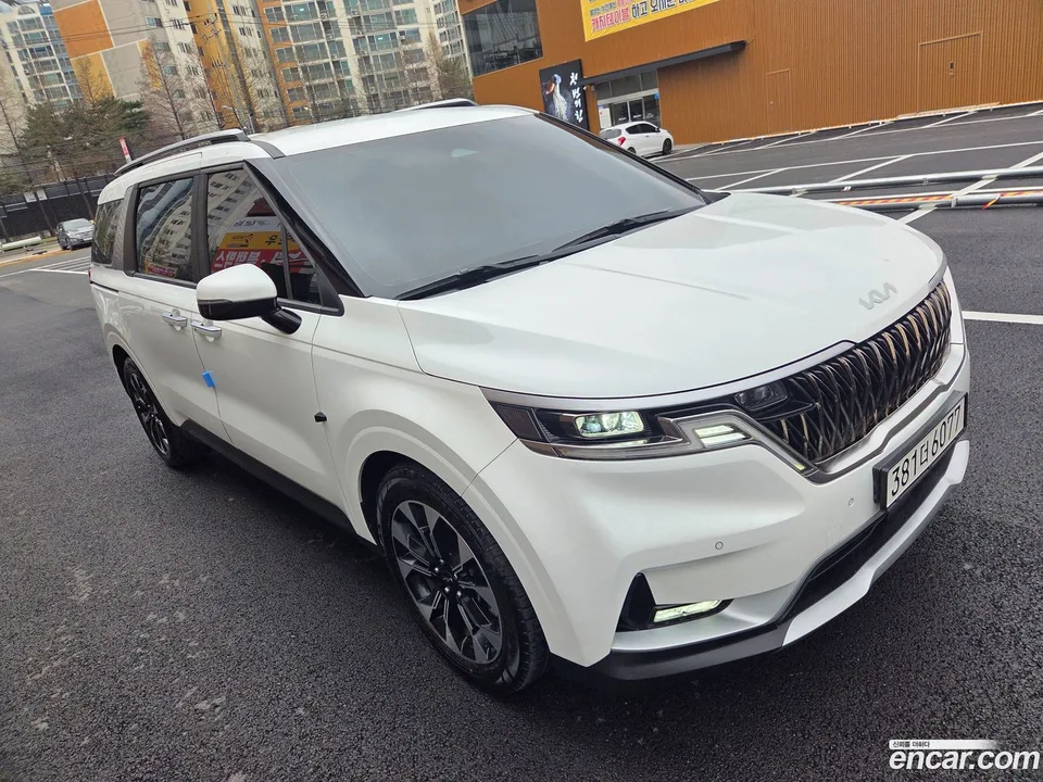 Kia Carnival 9 2022 — миниатюра 3