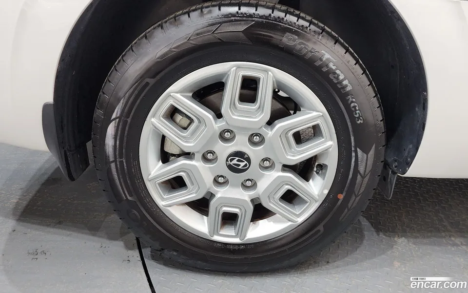 Hyundai Staria 3 2025 — миниатюра 5
