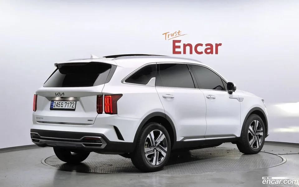 Kia Sorento HEV 1.6 2WD 2023 — миниатюра 2