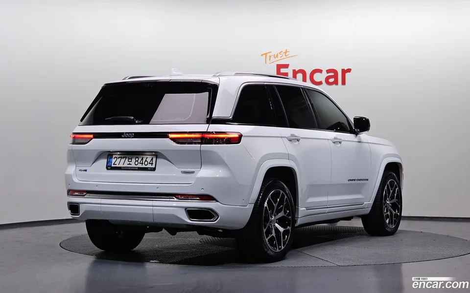 Jeep Grand Cherokee 4xe 2022 — миниатюра 2
