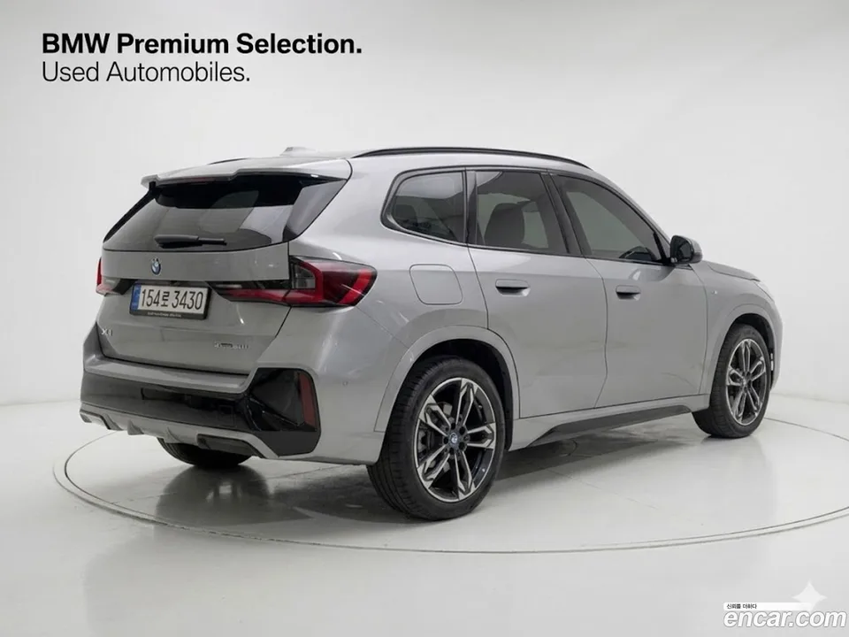 BMW X1 xDrive 20i M 2025 — миниатюра 2