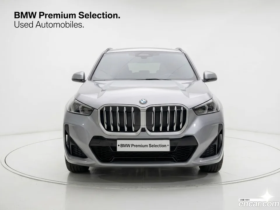 BMW X1 xDrive 20i M 2025 — миниатюра 3