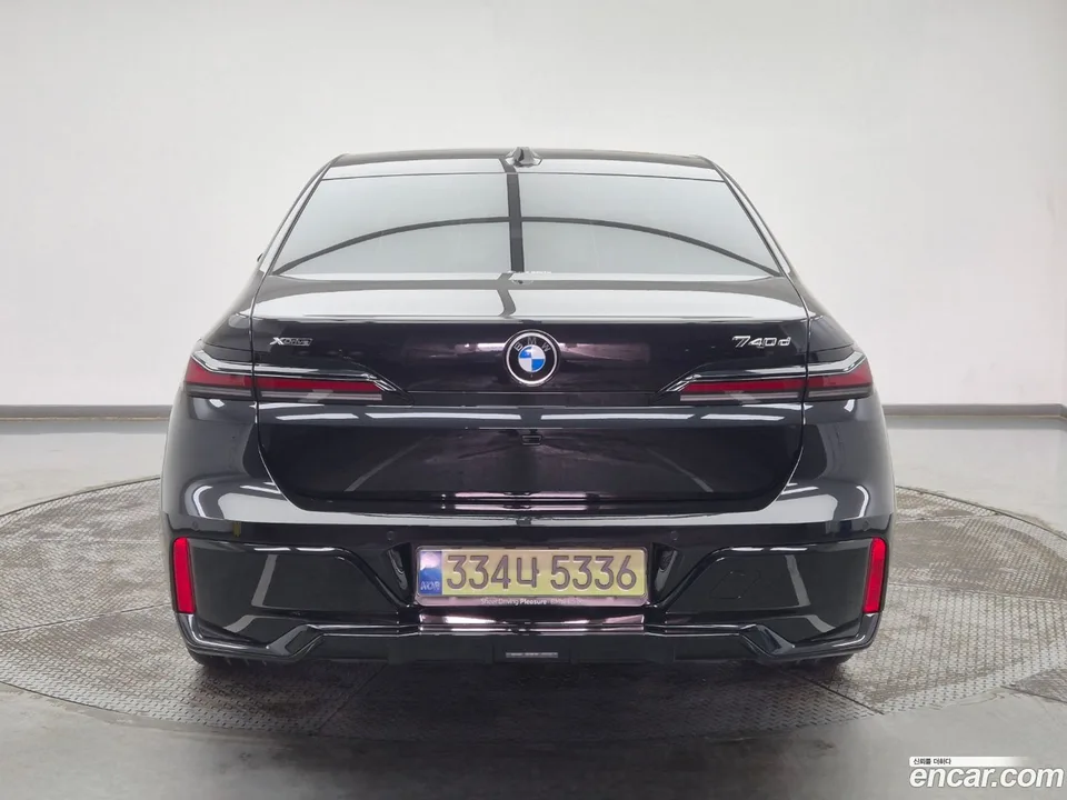 BMW 7 Series 740d xDrive M 2025 — миниатюра 3