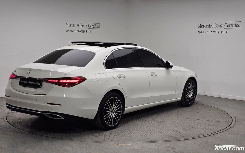 Mercedes-Benz C-Class C200 2024 — миниатюра 2