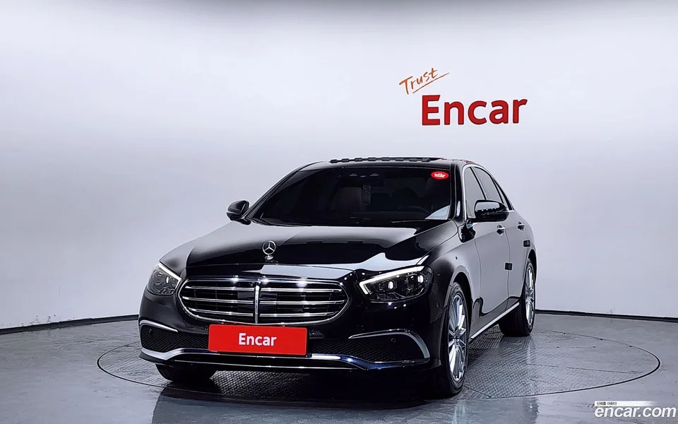 Mercedes-Benz E-Class E250 2022 — миниатюра 3