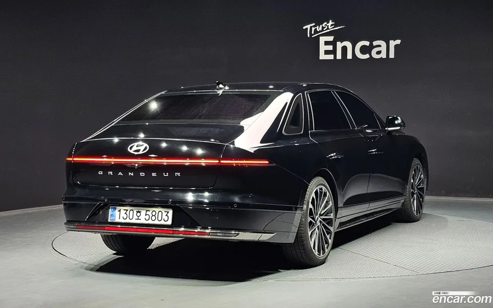 Hyundai Grandeur Hybrid 2023 — миниатюра 2