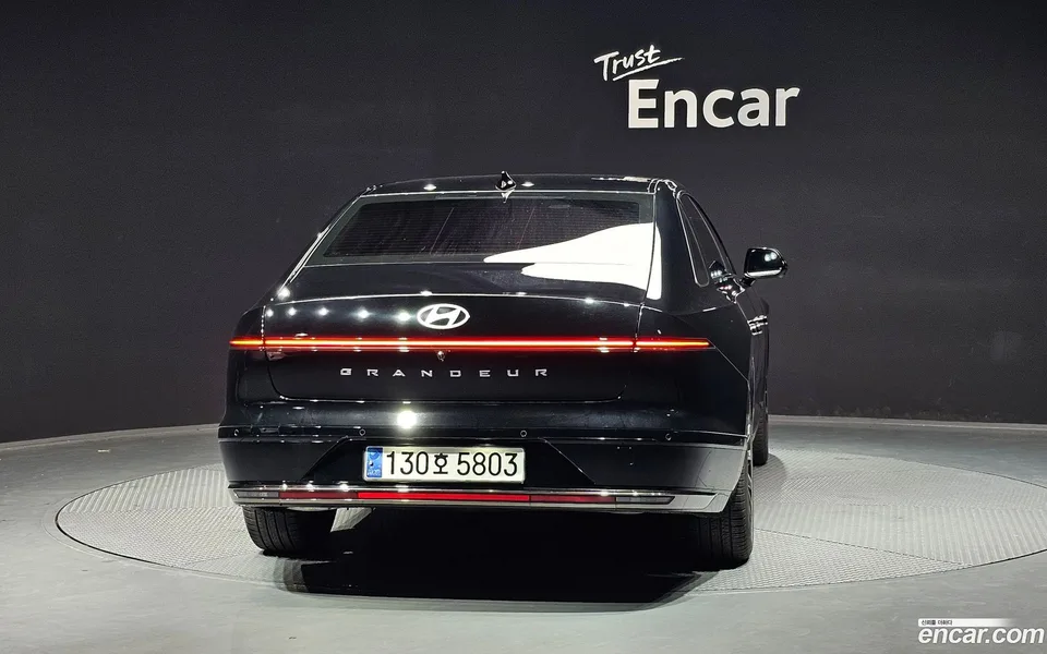 Hyundai Grandeur Hybrid 2023 — миниатюра 4