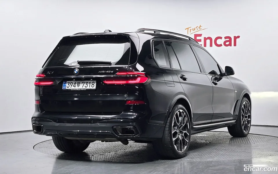 BMW X7 xDrive 40d M 7 2025 — миниатюра 2