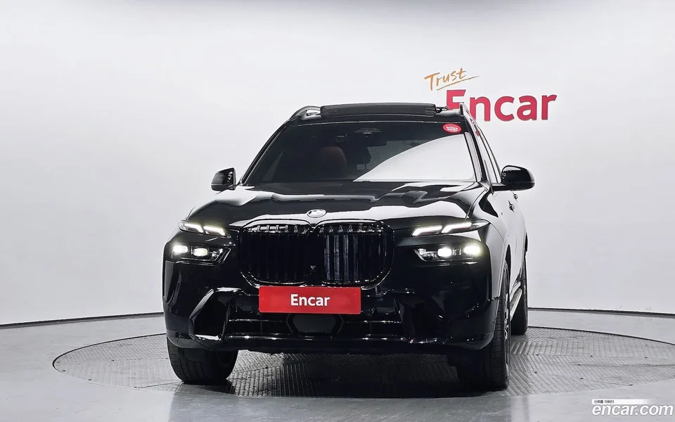 BMW X7 xDrive 40d M 7 2025 — миниатюра 3