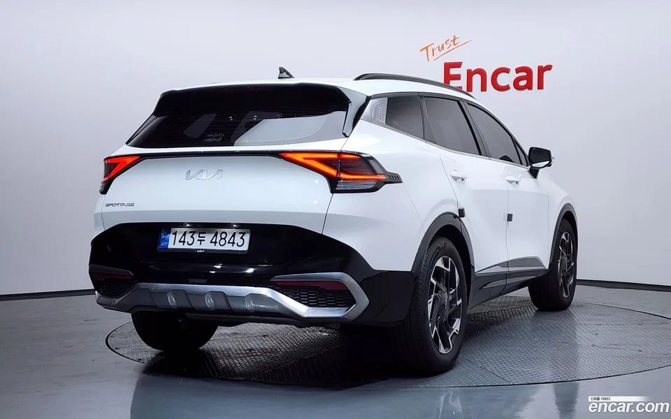 Kia Sportage 1.6 2WD 2022 — миниатюра 2