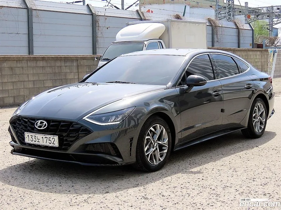 Hyundai Sonata 2.0 2022 — миниатюра 2