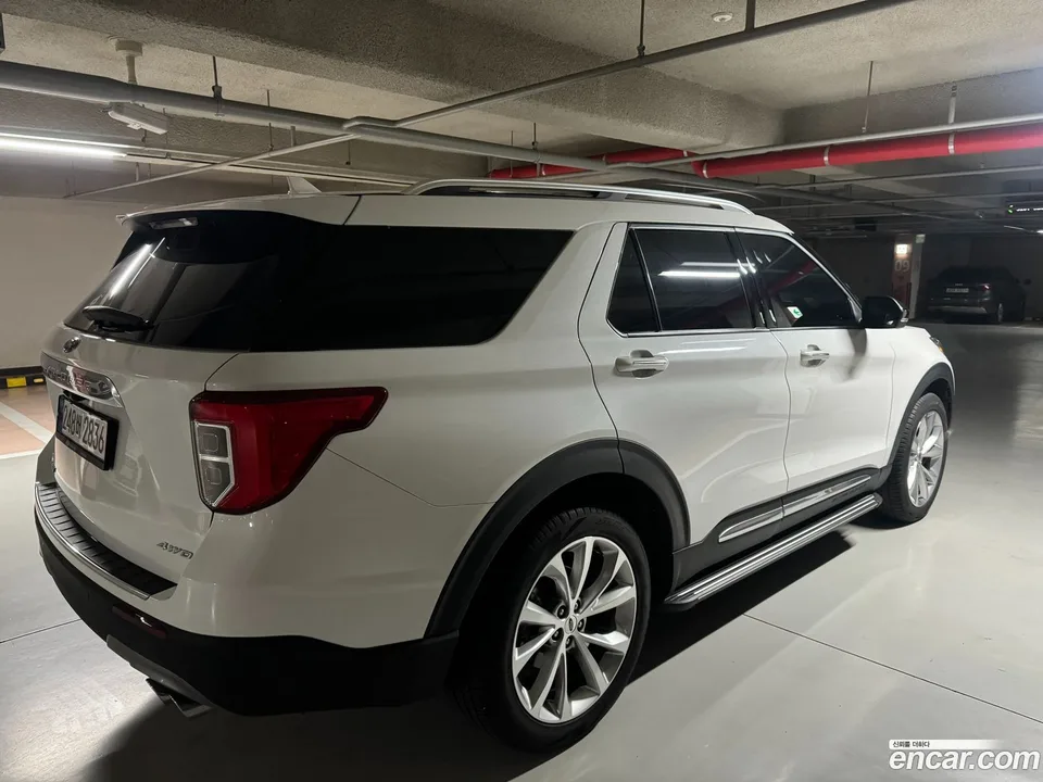 Ford Explorer 3.0 4WD 2022 — миниатюра 4