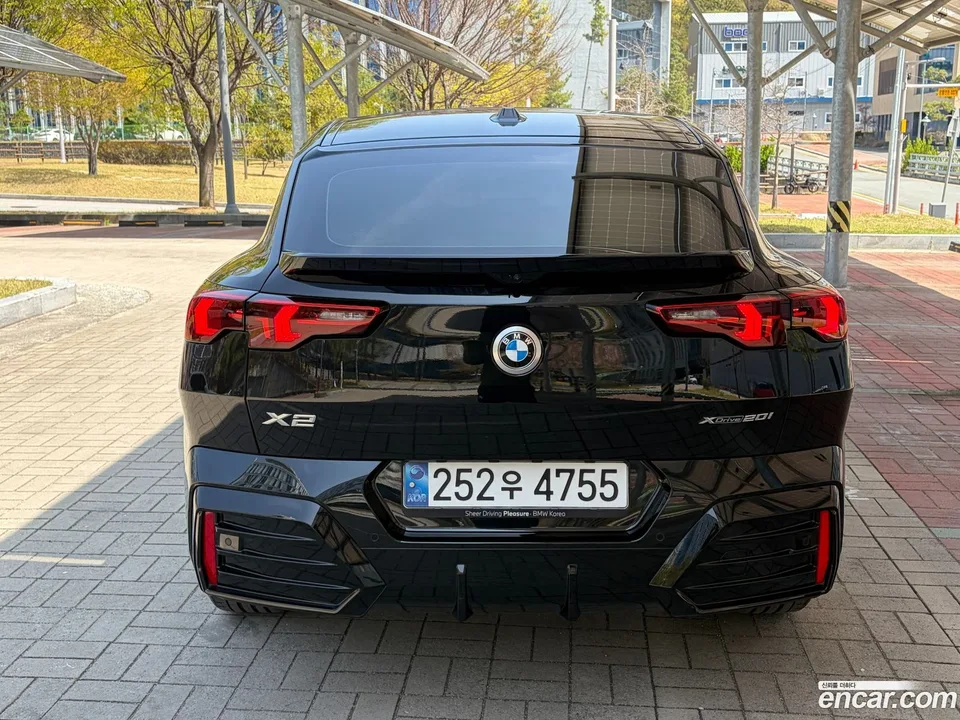 BMW X2 xDrive20i M 2024 — миниатюра 5