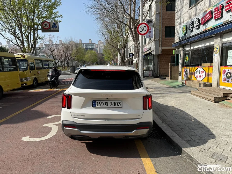 Kia Sorento HEV 1.6 2WD 2024 — миниатюра 2
