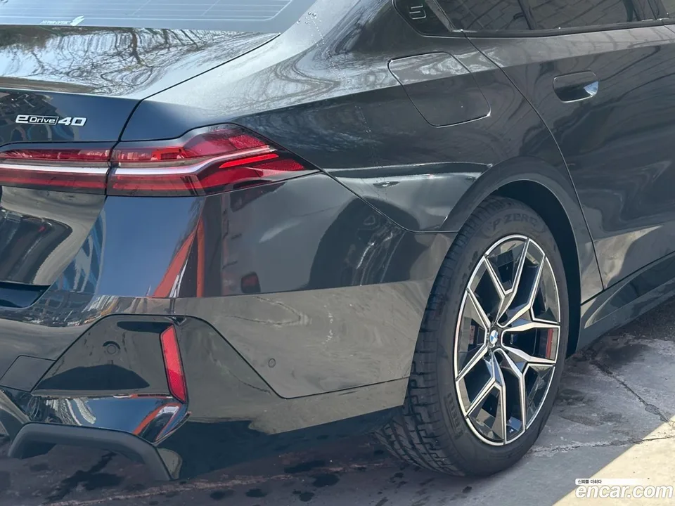 BMW i5 eDrive 40 M 2026 — миниатюра 5