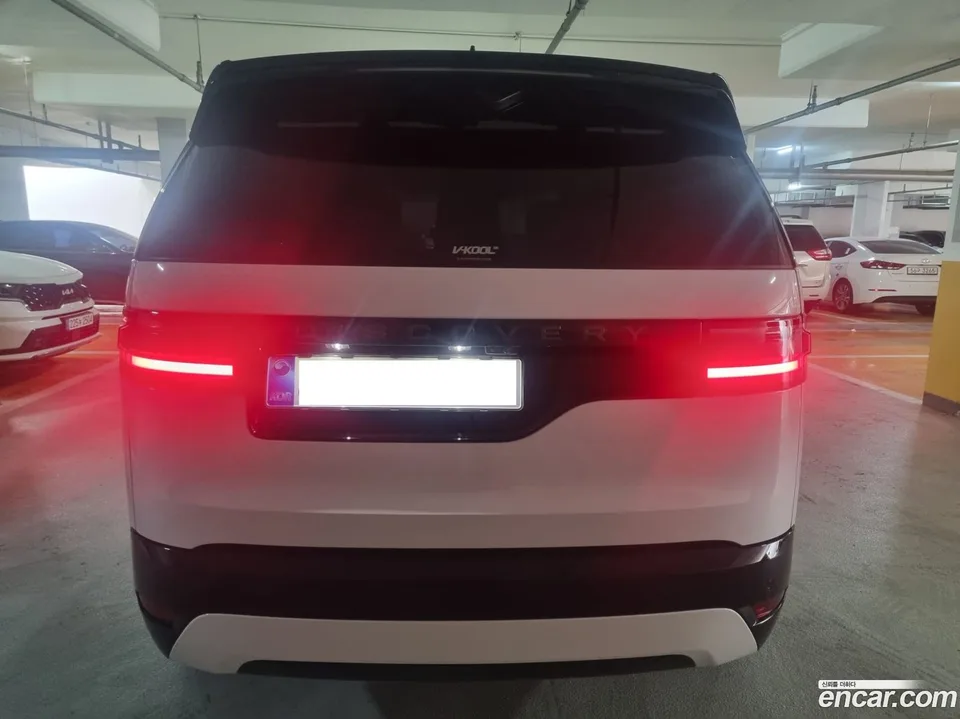 Land Rover Discovery D350 HSE 2025 — миниатюра 4