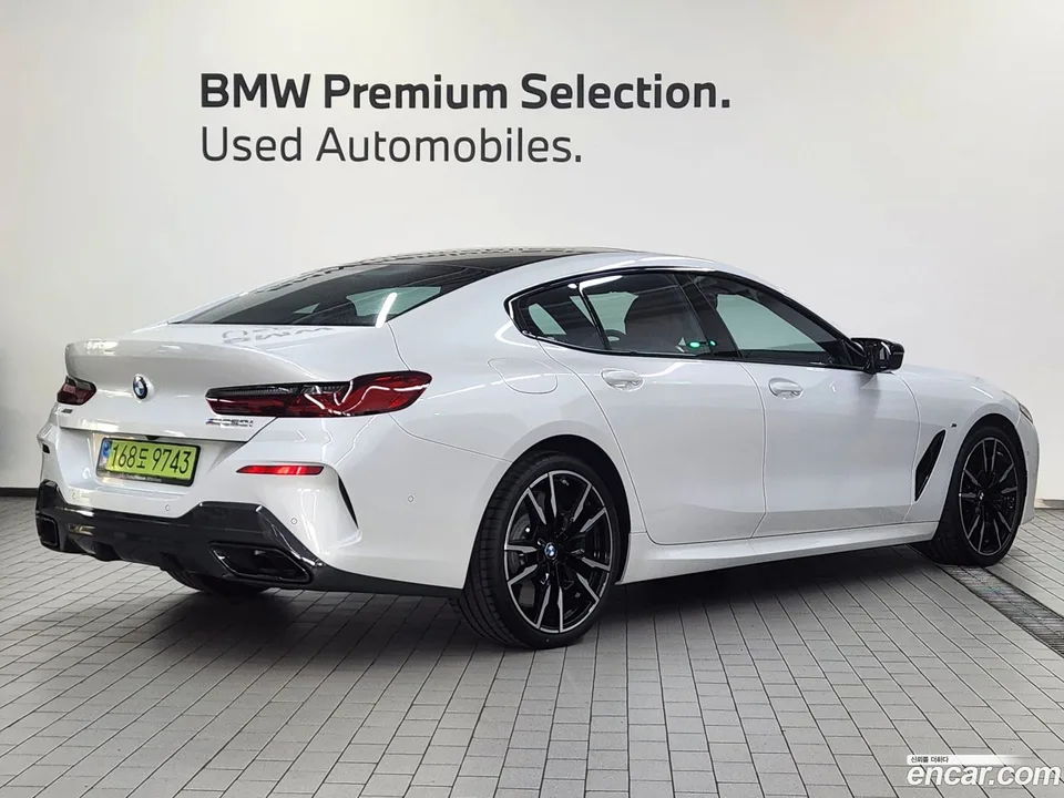 BMW 8 Series M850i xDrive 2025 — миниатюра 2