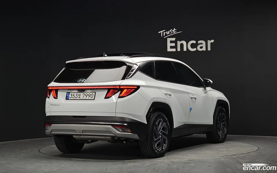 Hyundai Tucson Hybrid NX4 HEV 1.6 2WD 2024 — миниатюра 2