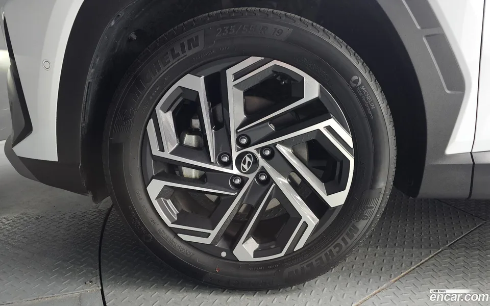 Hyundai Tucson Hybrid NX4 HEV 1.6 2WD 2024 — миниатюра 5