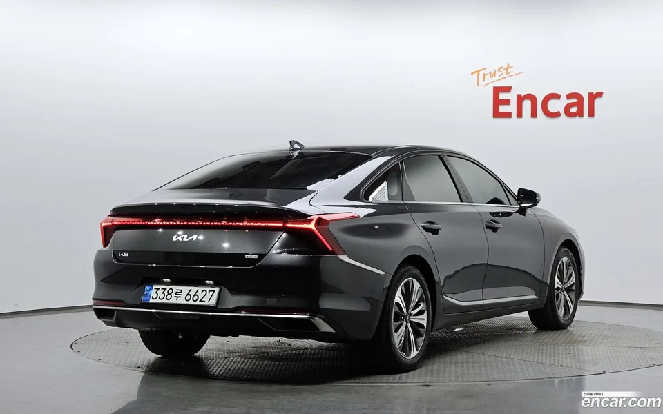 Kia K8 Hybrid 2022 — миниатюра 2