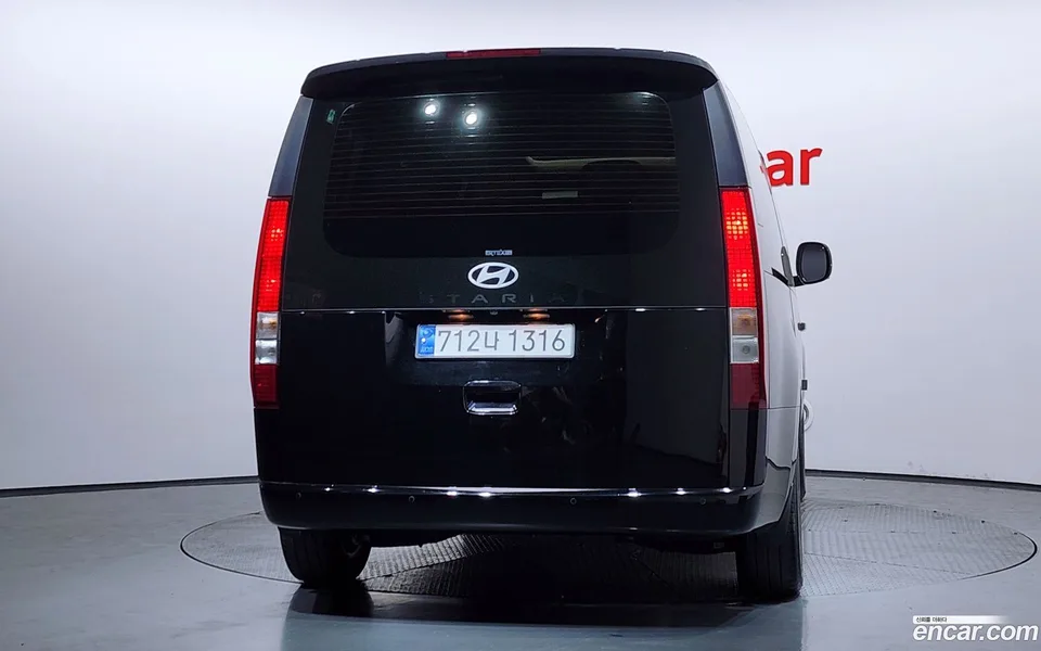 Hyundai Staria HEV 1.6 11 2024 — миниатюра 4