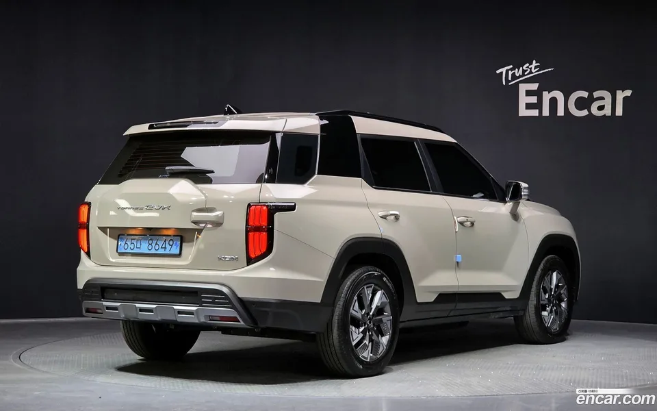 KG Mobility Torres EVX E5 2024 — миниатюра 2