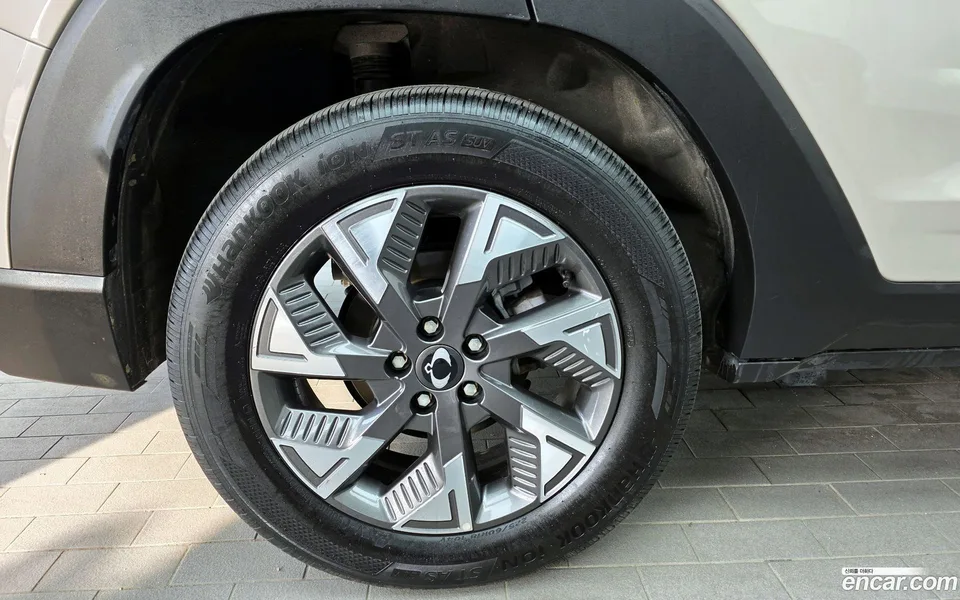 KG Mobility Torres EVX E5 2024 — миниатюра 5