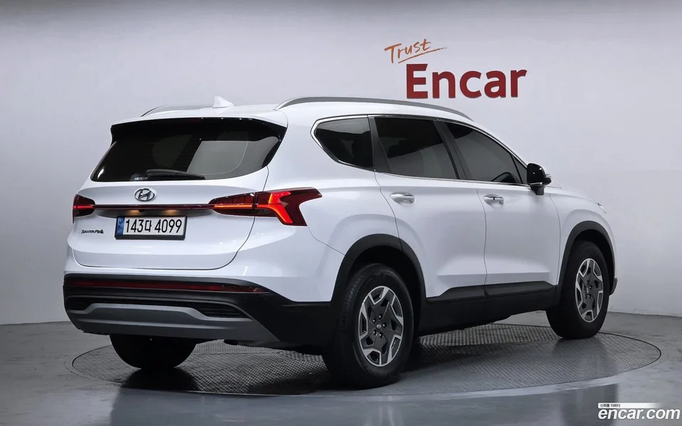 Hyundai Santa Fe HEV 1.6 2WD 2023 — миниатюра 2