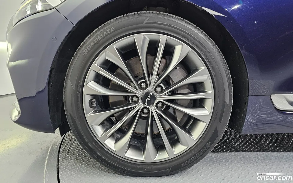 Kia K9 3.8 GDI AWD 2022 — миниатюра 5