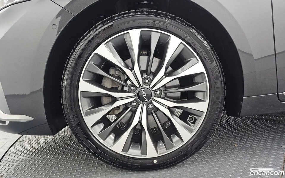 Kia K8 2.5 2WD 2023 — миниатюра 5