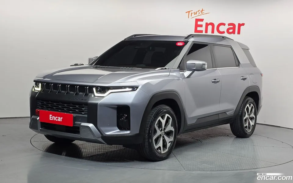 KG Mobility Torres 1.5 2WD 2022 — фото 1, купить с доставкой в Москву